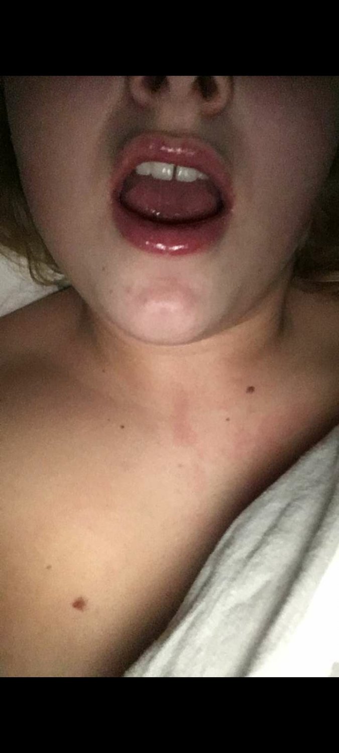Sexy lil blonde slut #1mGFDCMz
