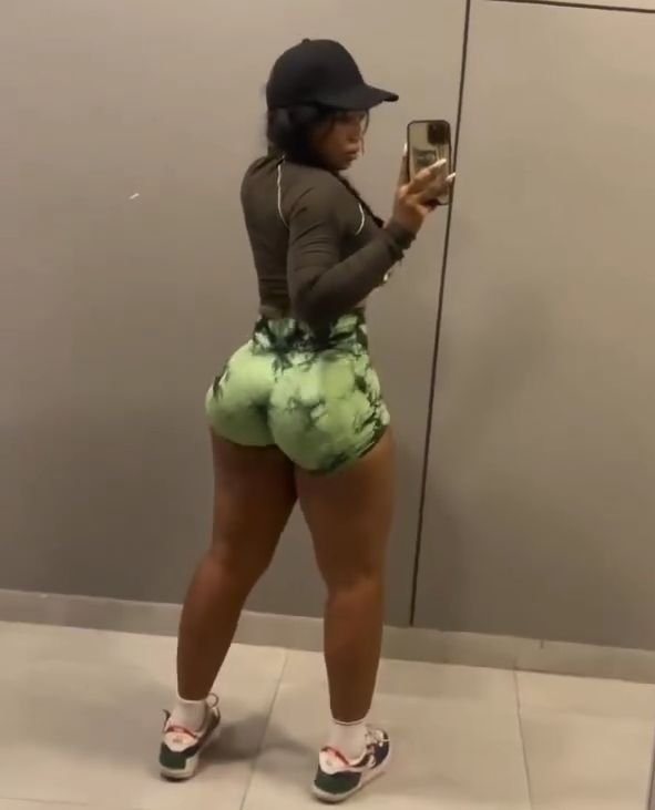 Big Booty Recoil n Da Gym .. We Need I.D !! #MAL4UXSH